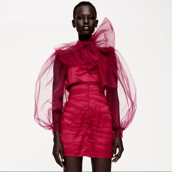 ZARA Tulle Swiss Dot Puff Sleeve Ruche Mini Dress Valentines Day Stunner 💋 - Picture 7 of 9